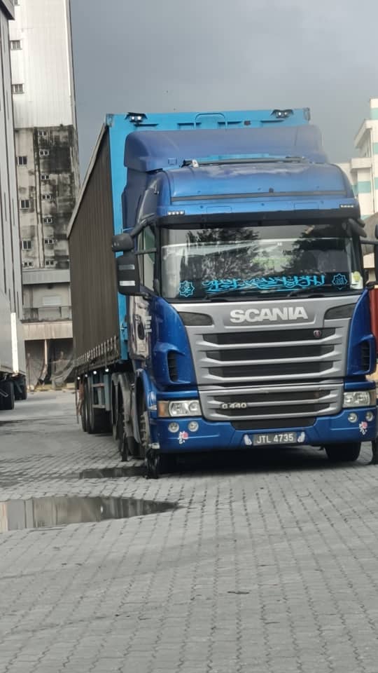 Trucking-2